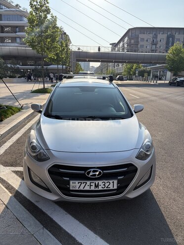 Hyundai i30-1
