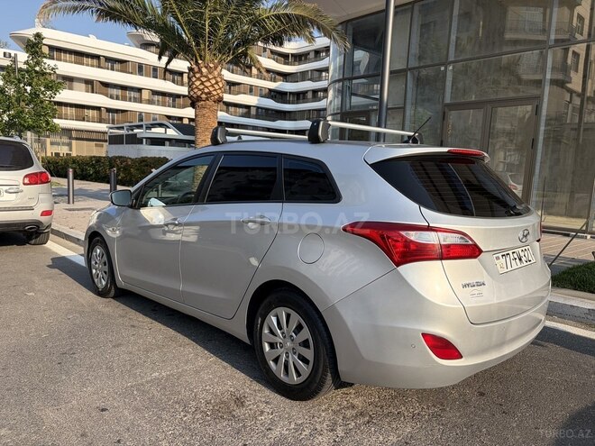 Hyundai i30-3