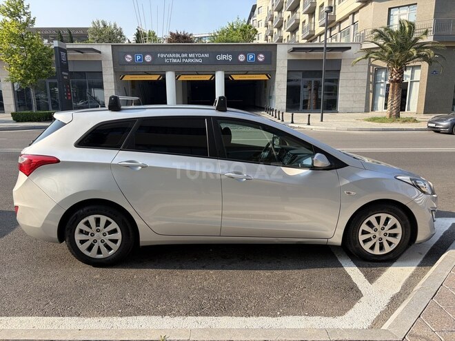 Hyundai i30-4