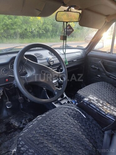 LADA (VAZ) 2106-7