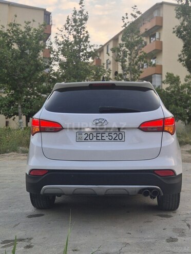Hyundai Santa Fe-3