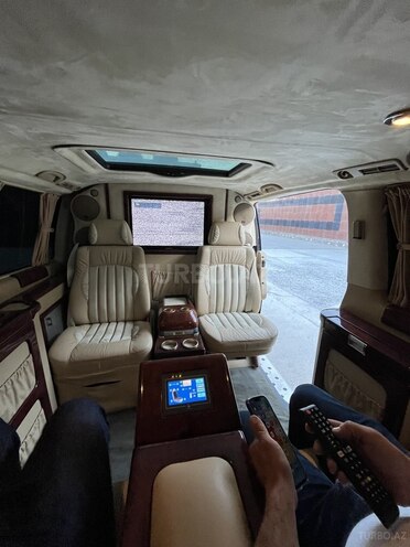 Mercedes Vito 126-5