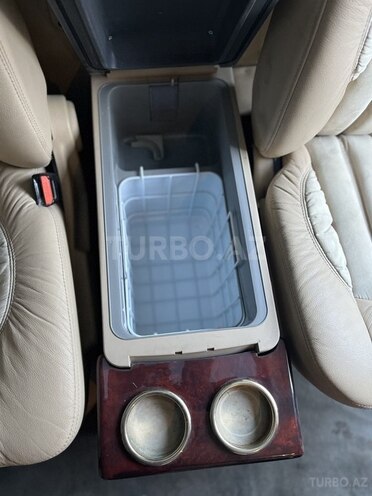Mercedes Vito 126-6