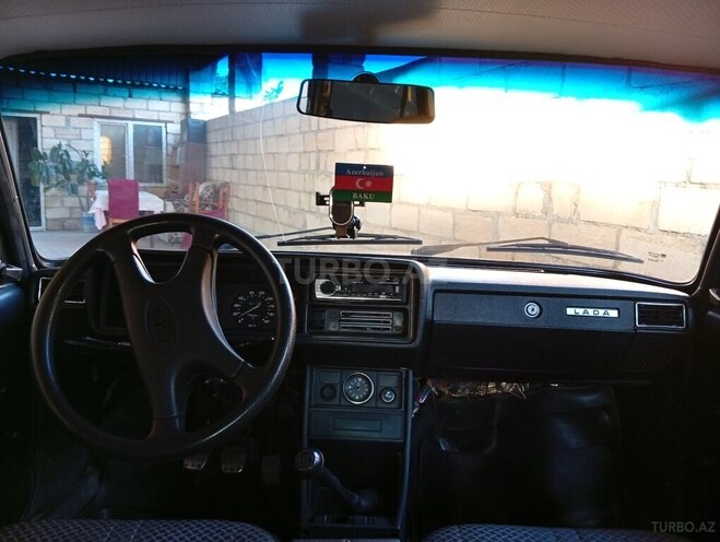 LADA (VAZ) 2107-5
