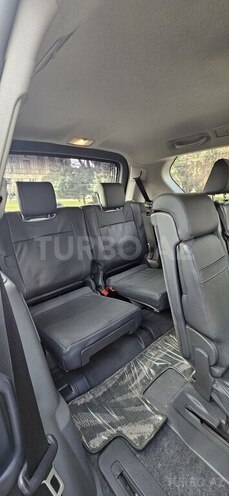 Toyota Land Cruiser Prado-9