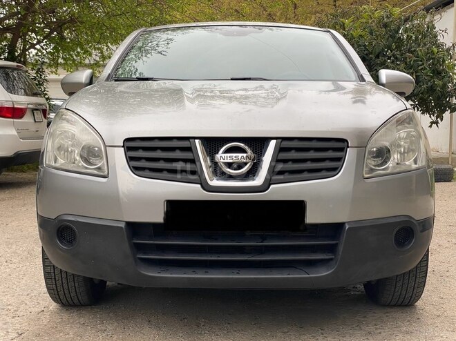 Nissan Qashqai-1