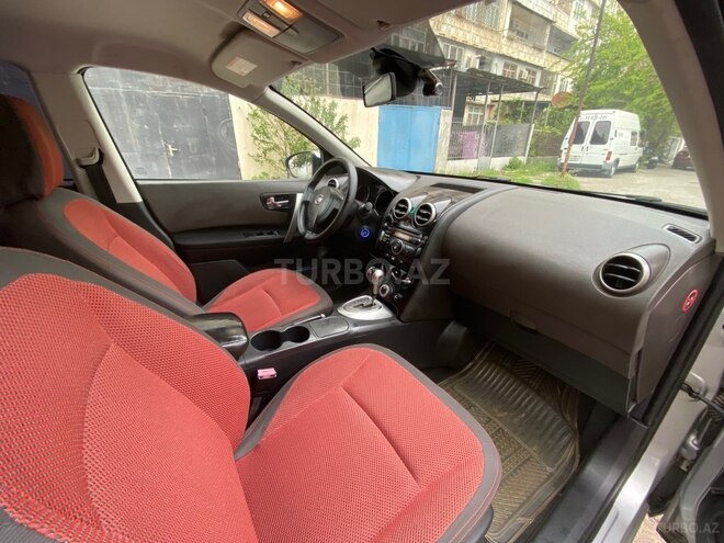 Nissan Qashqai-12