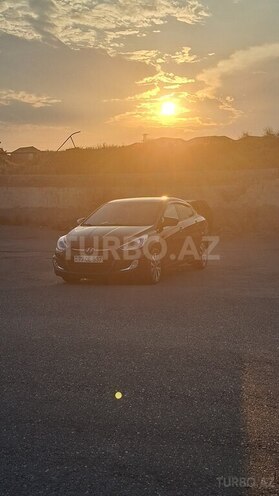Hyundai Accent-3