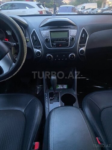 Hyundai ix35-6