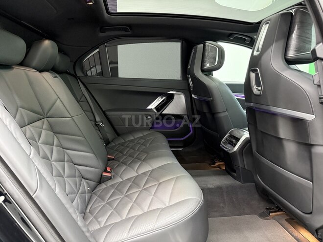 BMW 740 2023, 18,300 km - 3.0 л - Bakı
