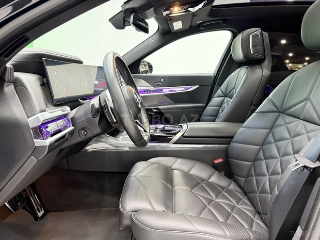 BMW 740 2023, 18,300 km - 3.0 л - Bakı