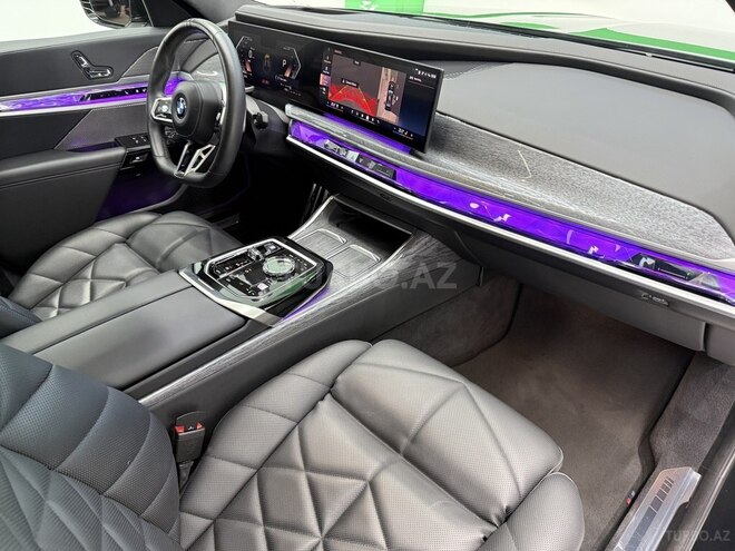 BMW 740 2023, 18,300 km - 3.0 л - Bakı