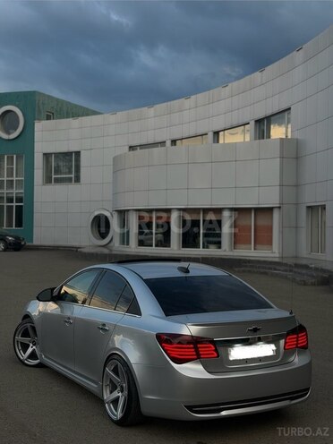 Chevrolet Cruze-9