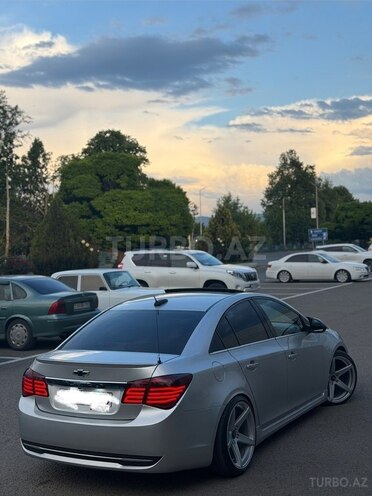 Chevrolet Cruze-6