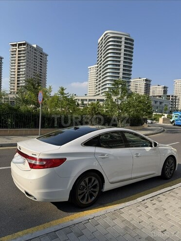 Hyundai Grandeur-20