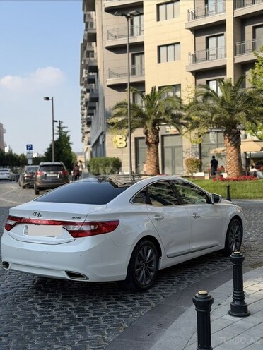 Hyundai Grandeur-3