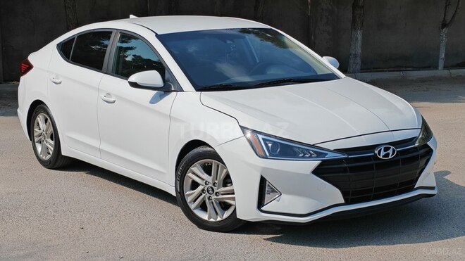 Hyundai Elantra-2