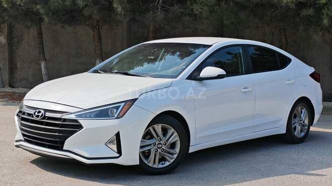 Hyundai Elantra-5