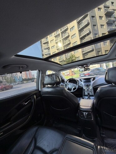 Hyundai Grandeur-12