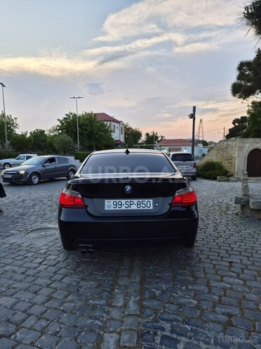 BMW 530-2