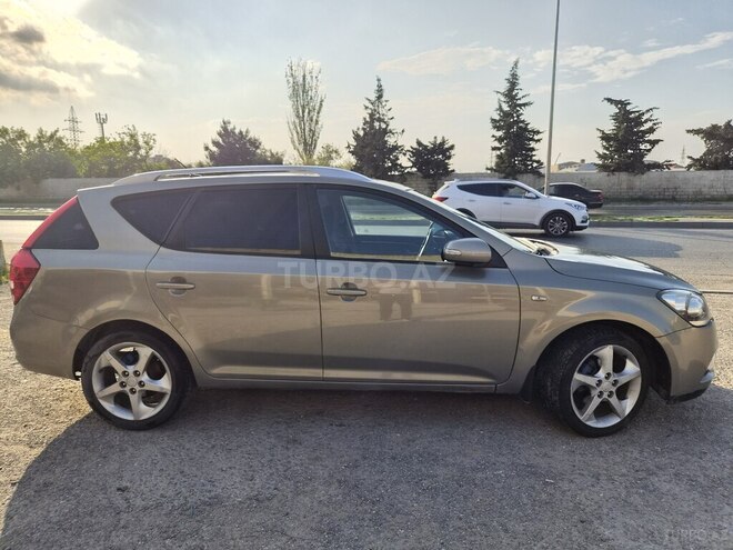 Kia Ceed SW-2