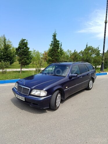 Mercedes C 240-3
