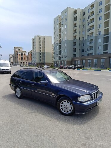 Mercedes C 240-4