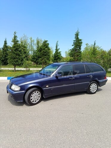 Mercedes C 240-6