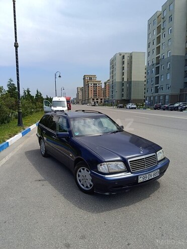 Mercedes C 240-1