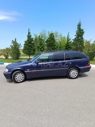 Mercedes C 240-14