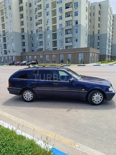 Mercedes C 240-8