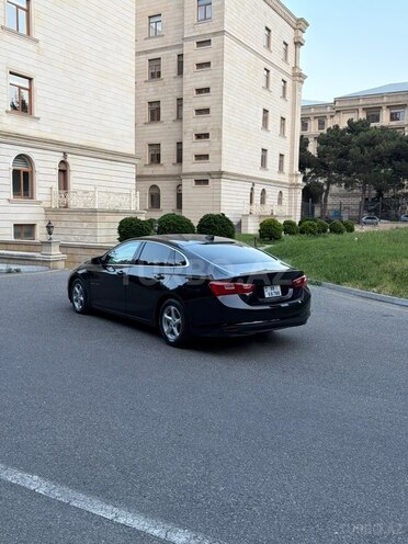 Chevrolet Malibu-2