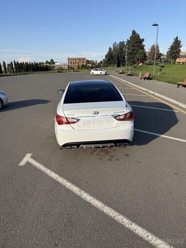 Hyundai Sonata-7