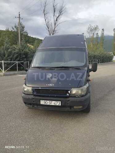 Ford Transit-1