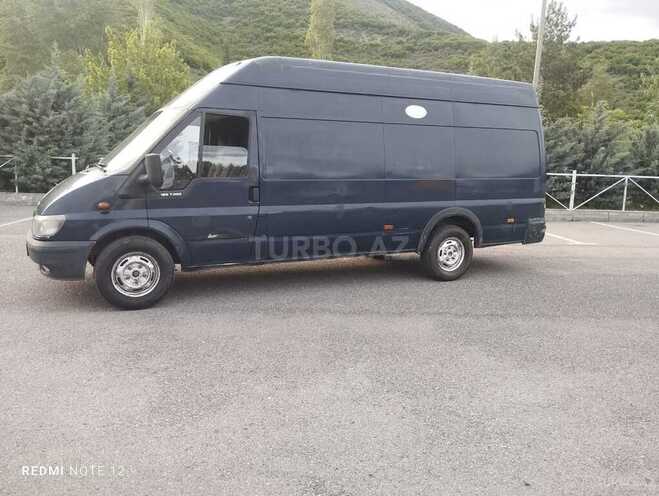 Ford Transit-2