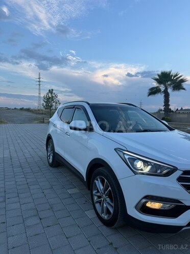 Hyundai Santa Fe-3