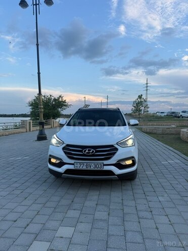 Hyundai Santa Fe-1