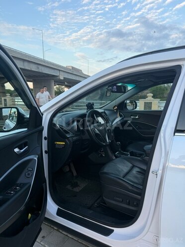 Hyundai Santa Fe-9
