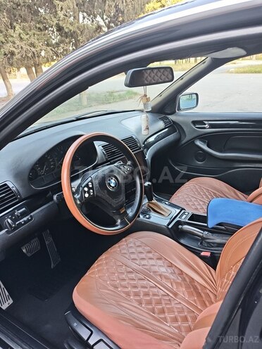 BMW 320-9