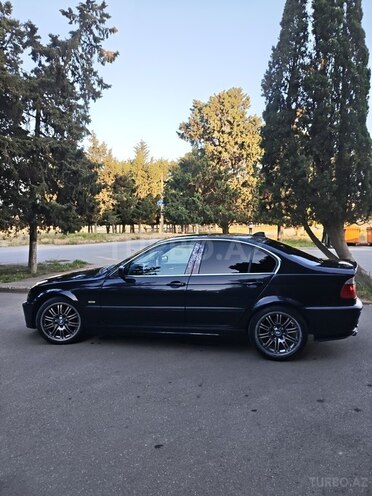 BMW 320-8