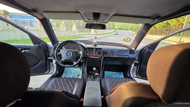 Mercedes C 240-9