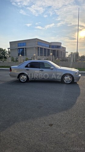 Mercedes C 240-8