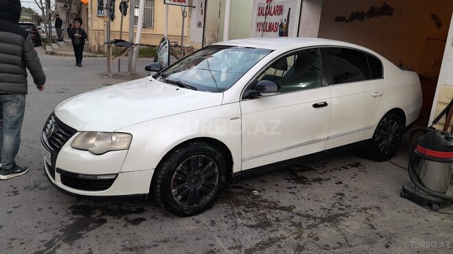 Volkswagen Passat-2