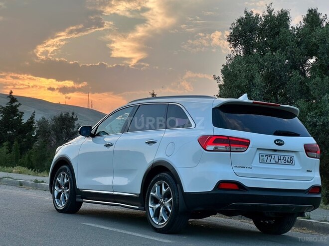 Kia Sorento-10
