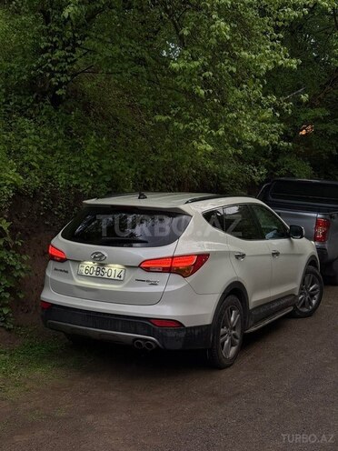 Hyundai Santa Fe-20