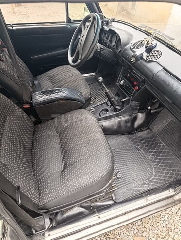 LADA (VAZ) 2106-5