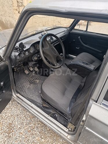 LADA (VAZ) 2106-6