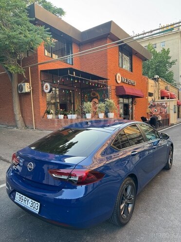 Opel Insignia-4