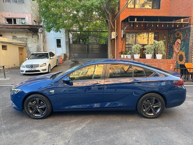 Opel Insignia-6