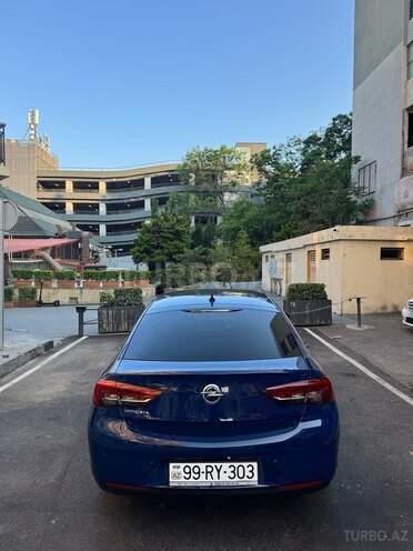 Opel Insignia-2